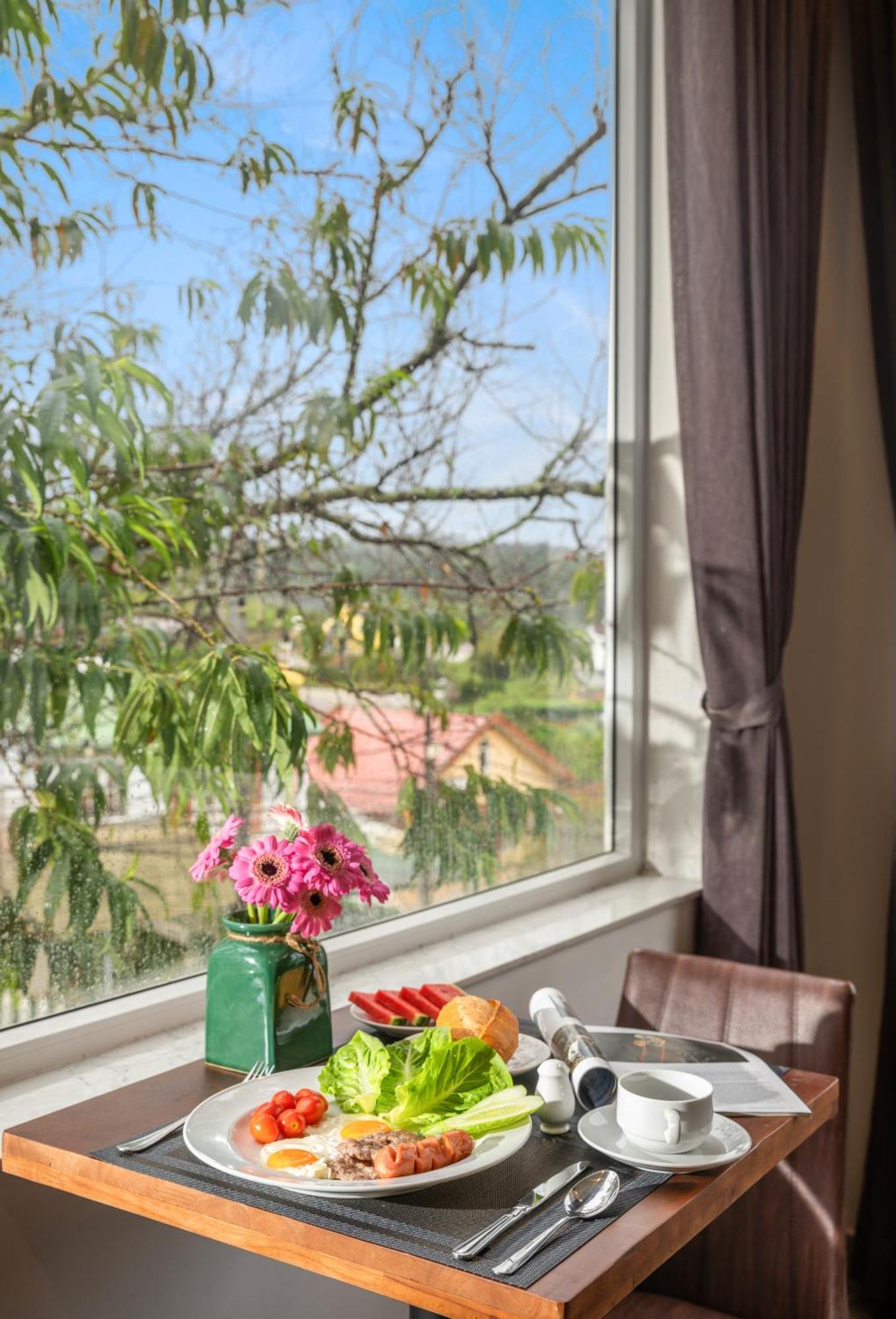 Myrtle Hotel - Khách sạn Hoa Sim Da Lat Esterno foto